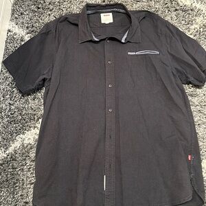 Black short sleeve T-shirt